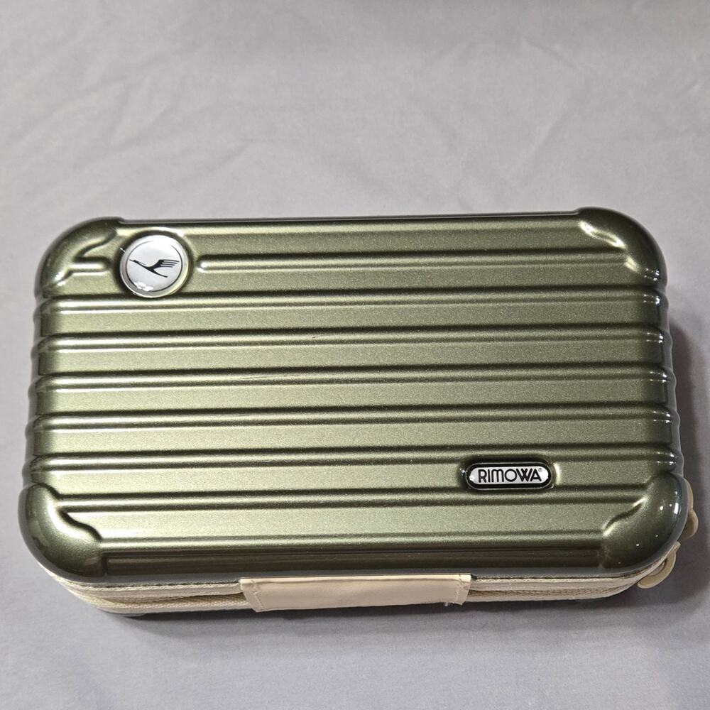 RIMOWA x Lufthansa First Class Collectible Amenity Case - Metallic Olive Green